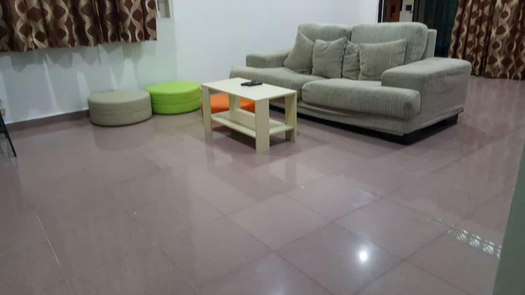 The Garden Vacation Home Lumut Exterior foto